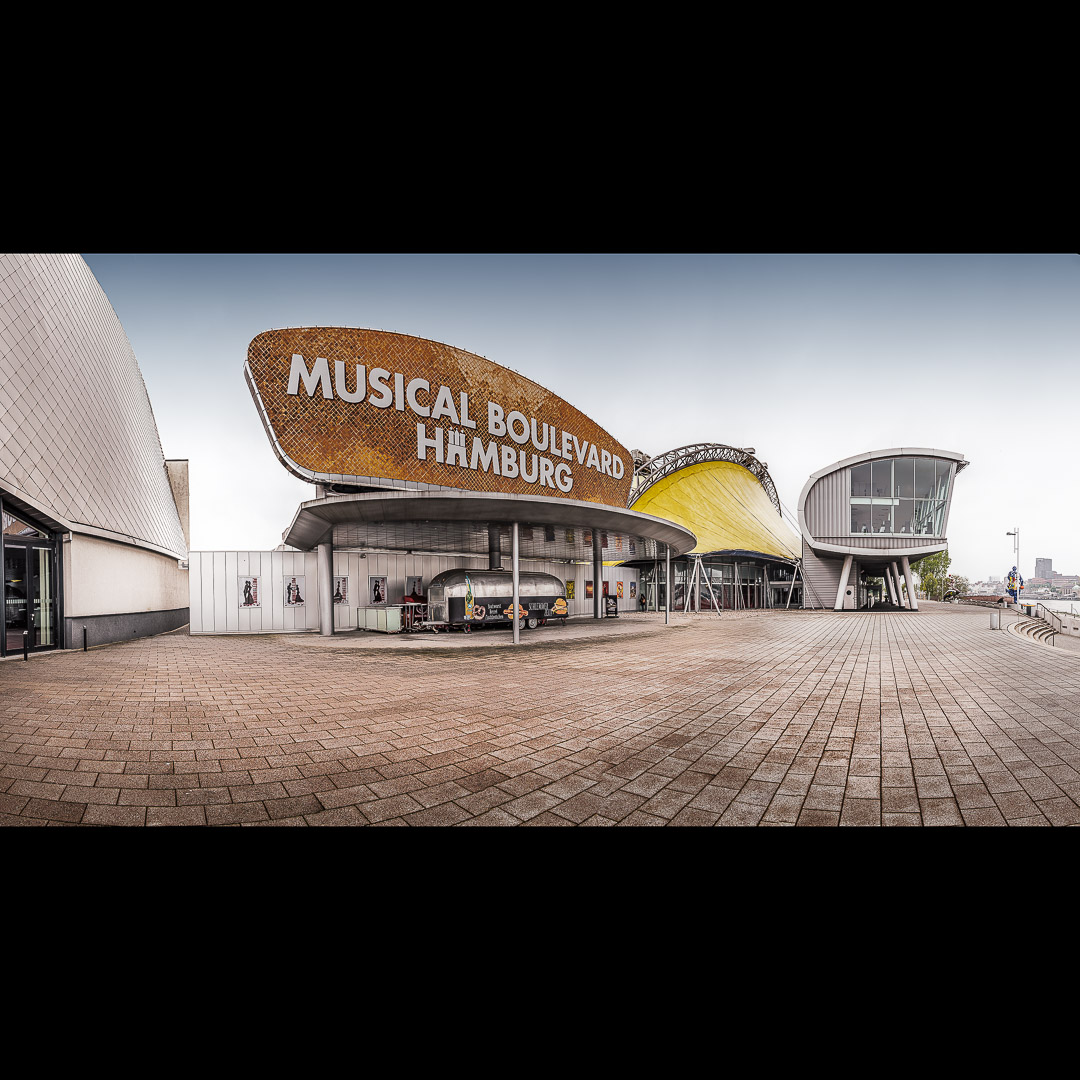 Der Musical Boulevard im Hamburger Hafen
