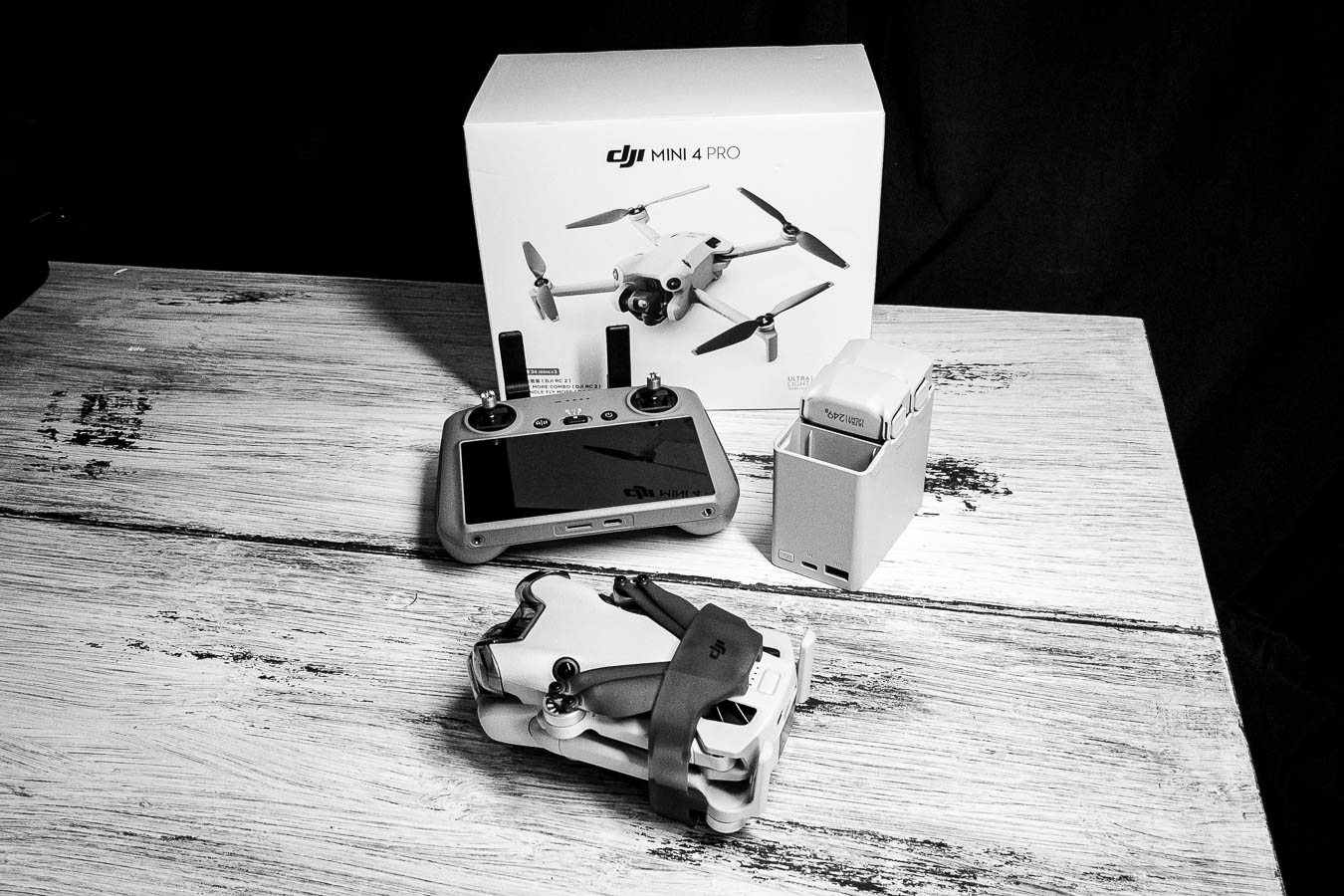 Drohne DJI Mini 4 Pro (EASA-Klasse C0)
