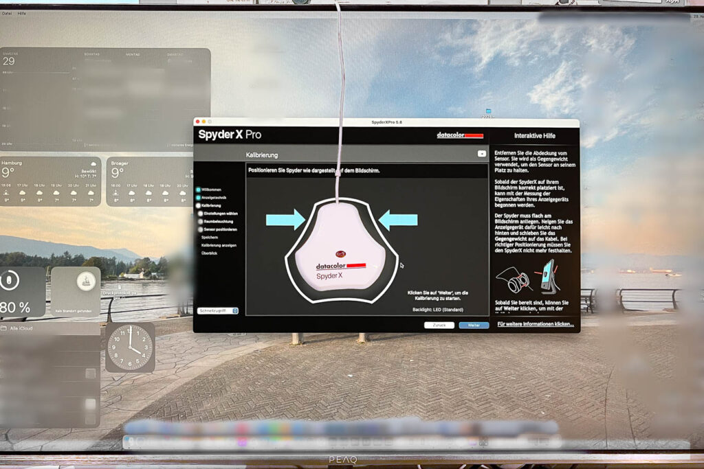 Mit dem Spider X Pro wird der Monitor kalibriert