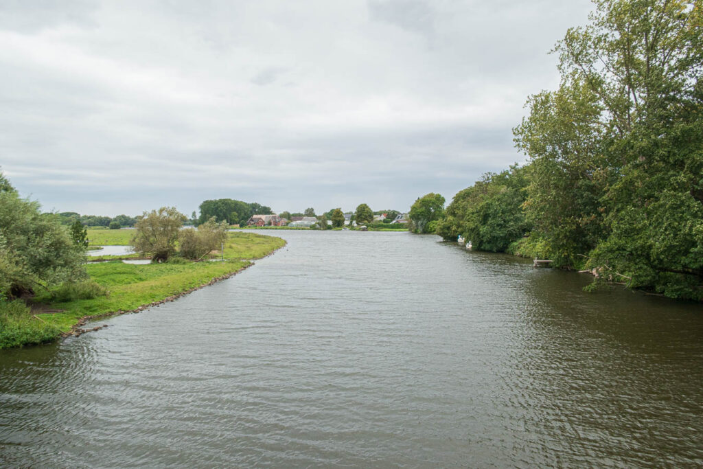 _1090012.jpg _1090012.jpg