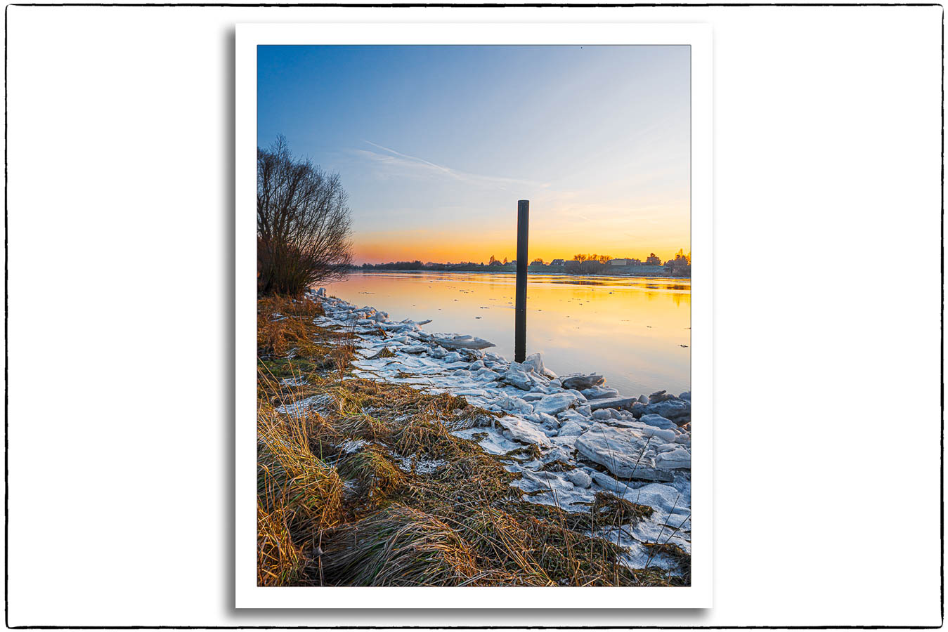 FineArt-Print Eis am Elbufer