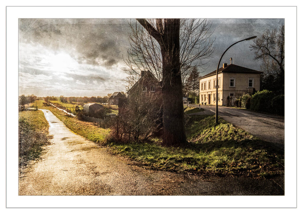 Haus am Neuengammer Hausdeich nach einem Regenguss.